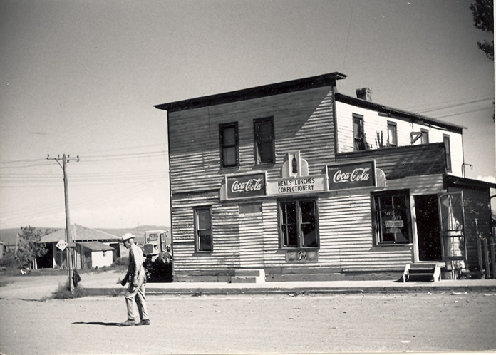 Tavis Cafe 1950's